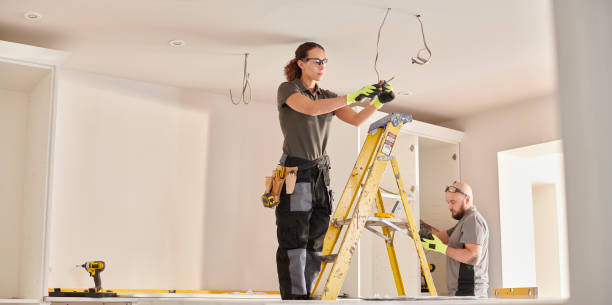 Best Electrician Near Me  in Langley, WA